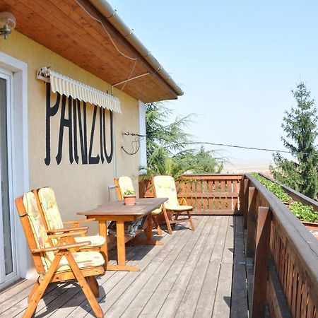 Bed and Breakfast Gloriett Panzio Fertőboz Exteriér fotografie