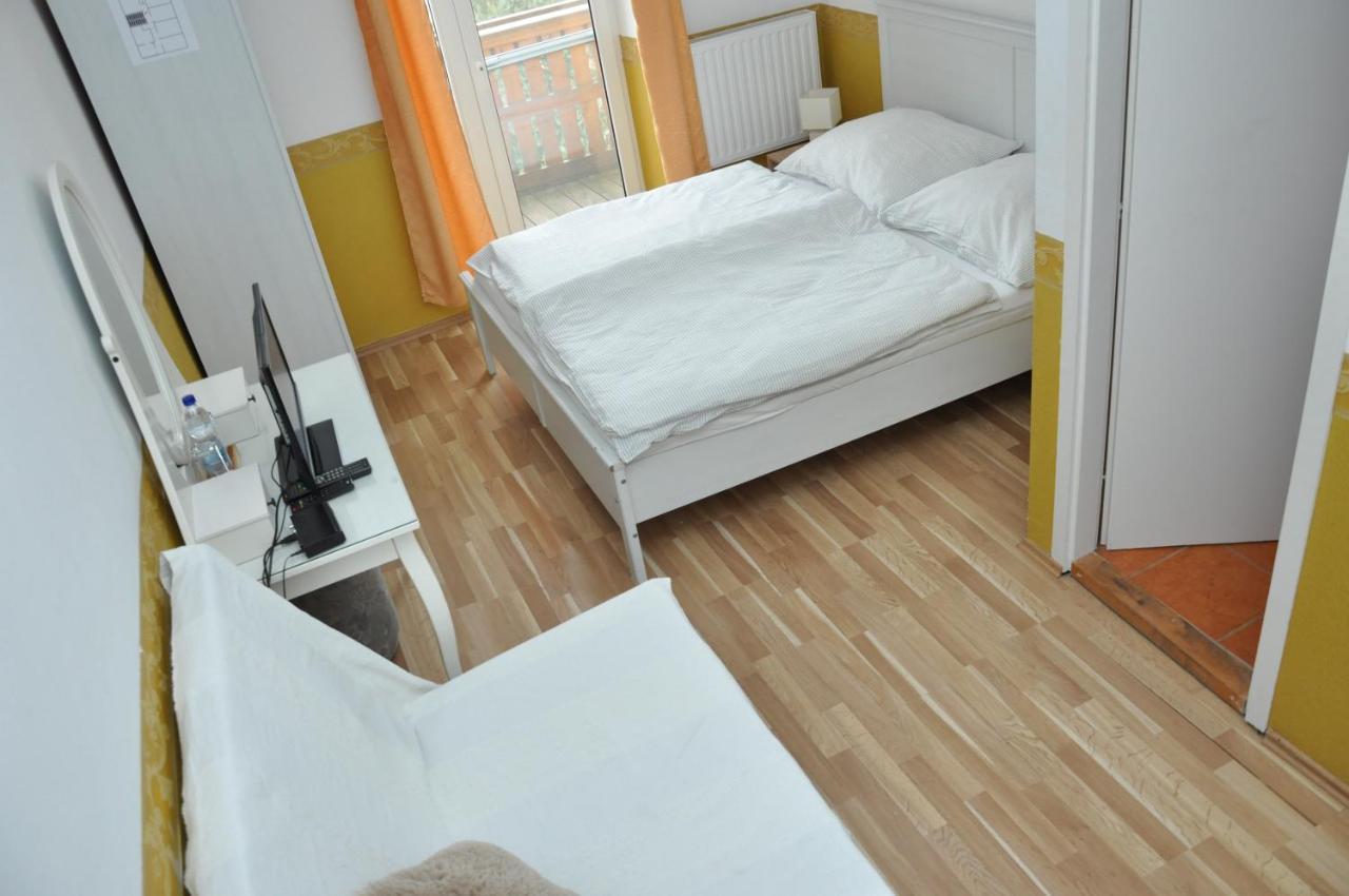 Bed and Breakfast Gloriett Panzio Fertőboz Exteriér fotografie
