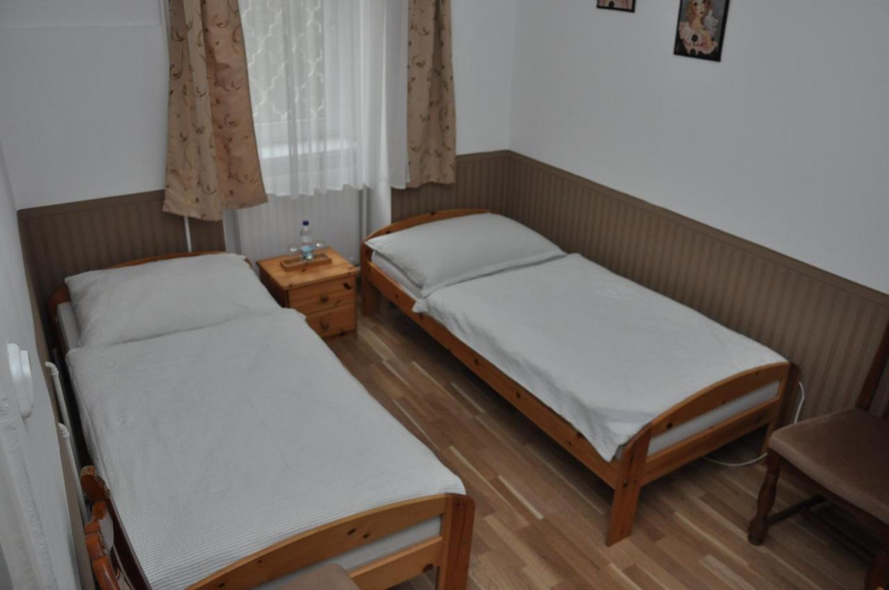 Bed and Breakfast Gloriett Panzio Fertőboz Exteriér fotografie