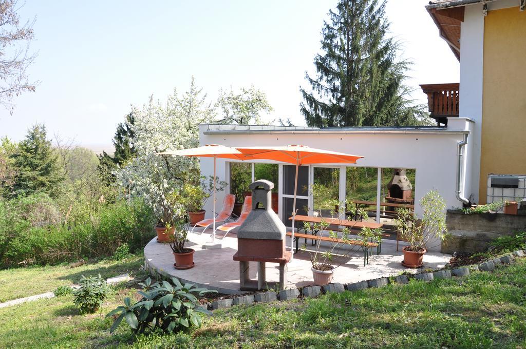 Bed and Breakfast Gloriett Panzio Fertőboz Exteriér fotografie